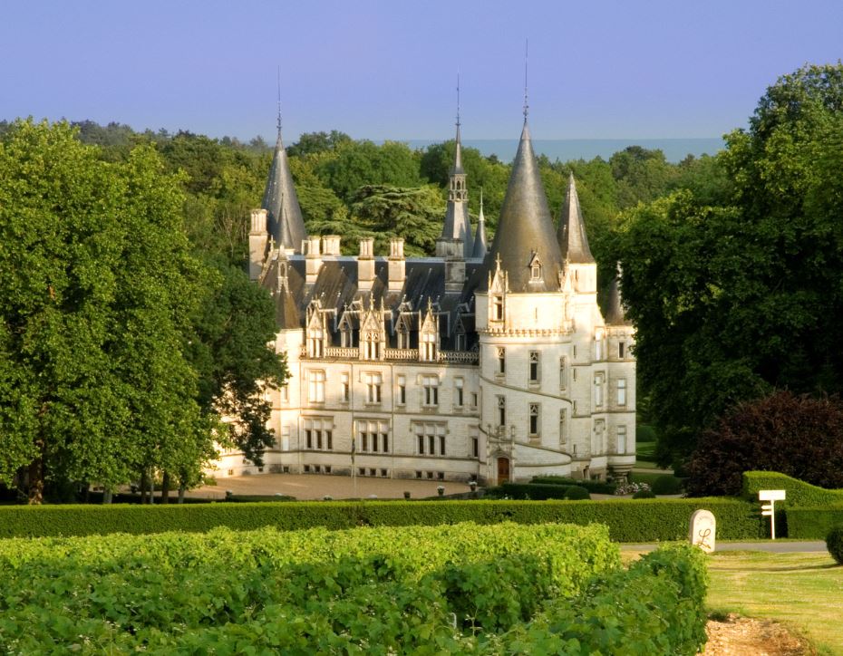 Pouilly-sur-Loire (Nièvre) Le château Nozet