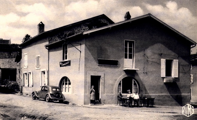 Pouilly-sur-Meuse (Meuse) CPA