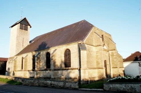 Pouilly-sur-Meuse (Meuse) L'église Saint Martin