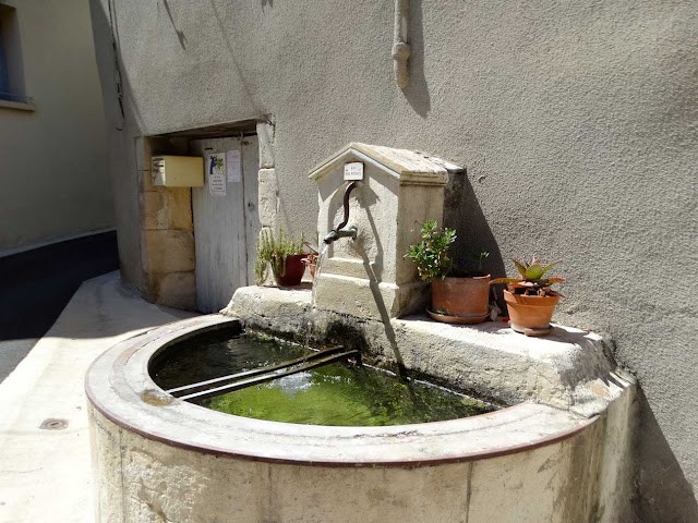 La fontaine de la Place Centrale
