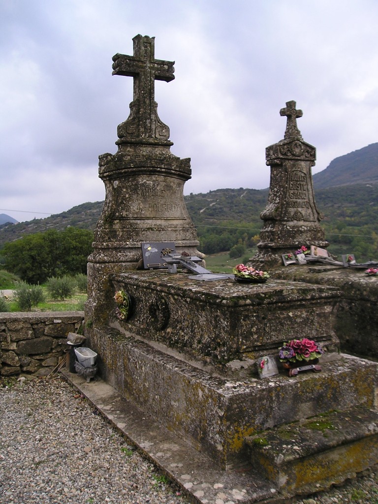 Poujols  (Hérault) tombe Paulin Bourguy