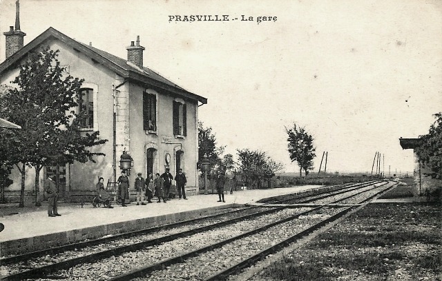 Prasville (28) La Gare CPA