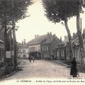 L'entrée de la ville CPA