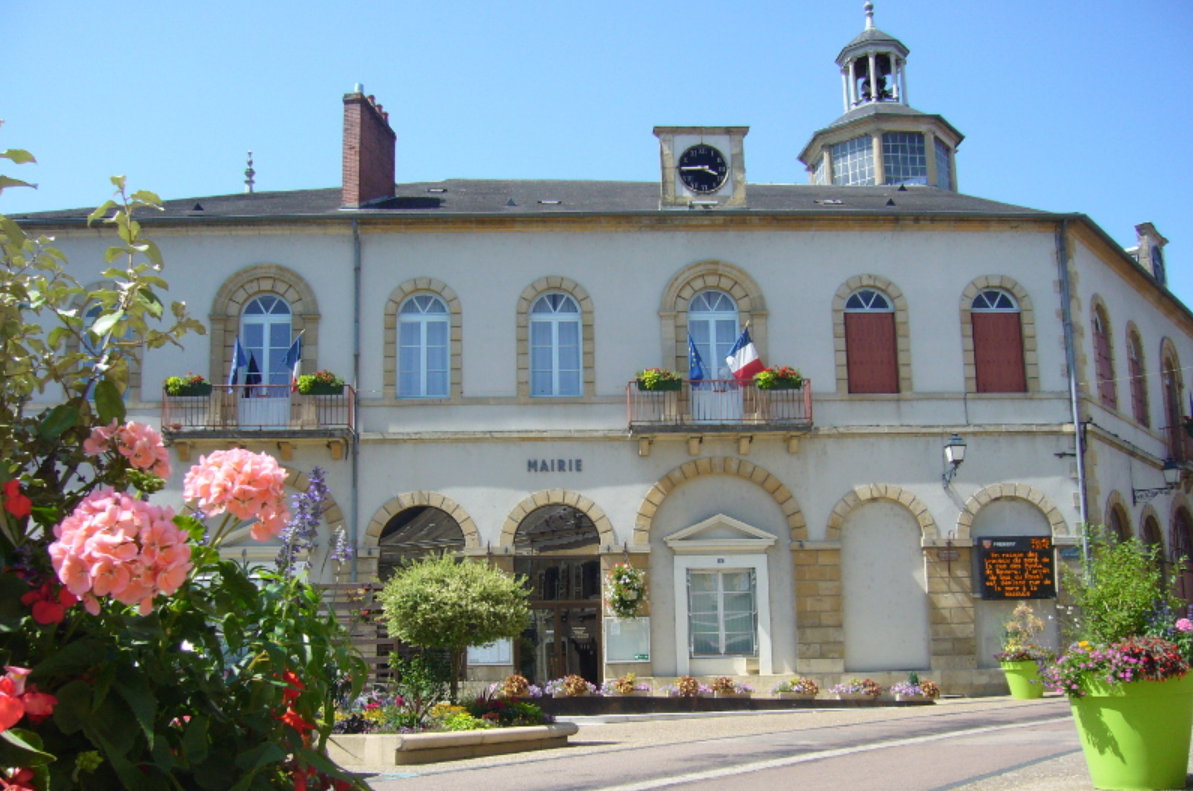 Prémery (Nièvre) L'Hôtel de Ville