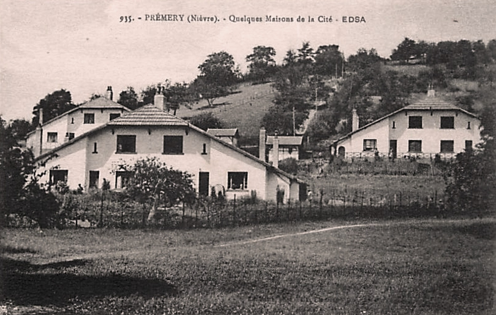 Prémery (Nièvre) La cité CPA