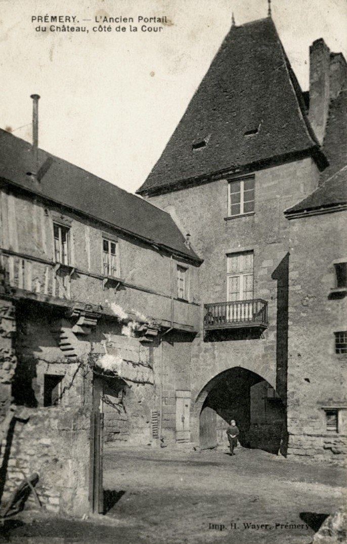 Prémery (Nièvre) Le château CPA