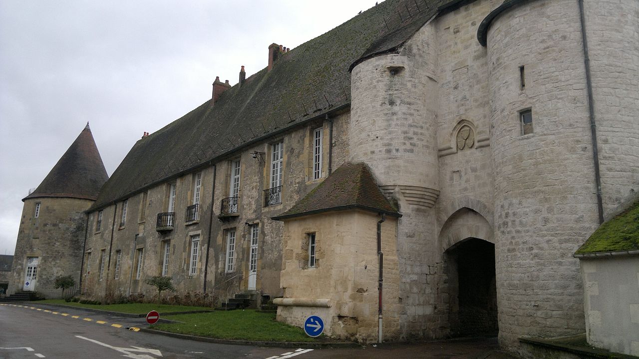 Prémery (Nièvre) Le château