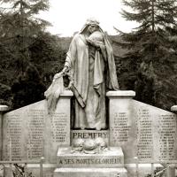 Le monument aux morts