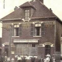 Prémont (Aisne) CPA Bureau de poste