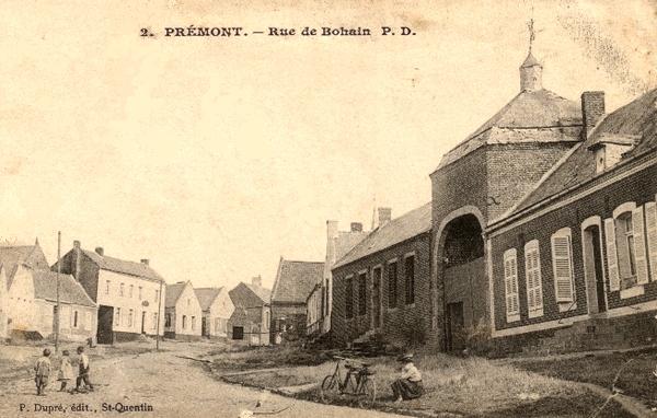 Prémont (Aisne) CPA Rue de Bohain