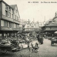 Reims 51 la place du marche cpa