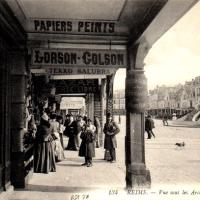 Reims 51 le dessous des arcades cpa
