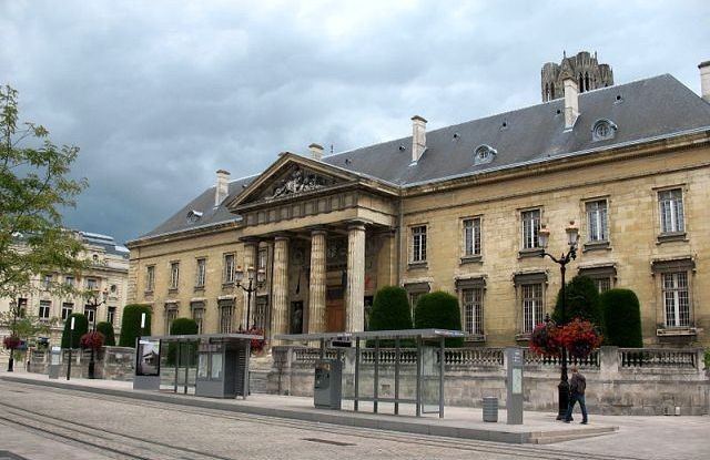Reims 51 le palais de justice