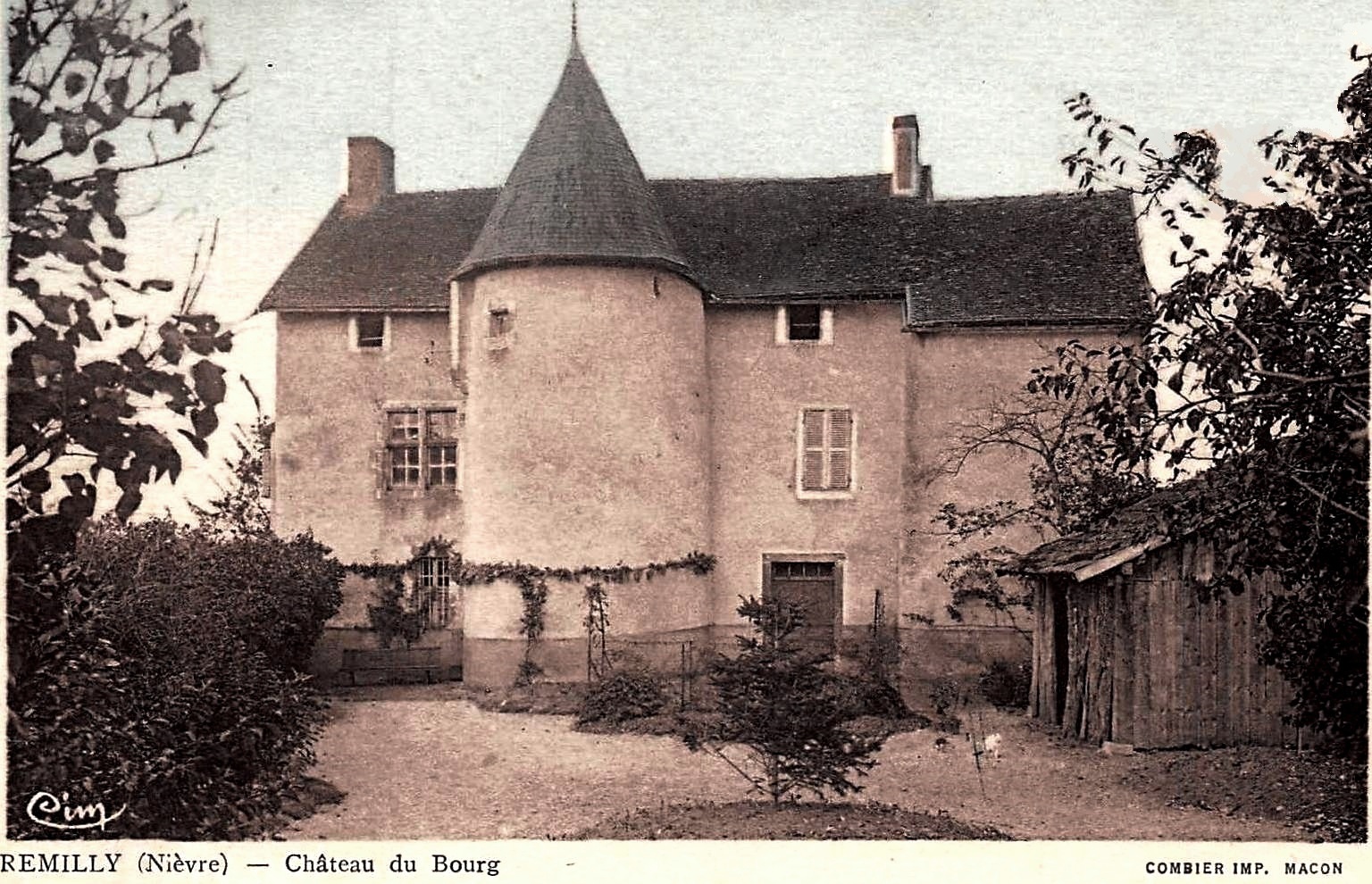 Rémilly (Nièvre) Le château du bourg CPA