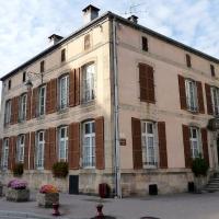 Remiremont 88 la maison d une chanoinesse