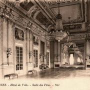 Rennes (Ille-et-Vilaine) La salle des fêtes de l'Hôtel de Ville CPA