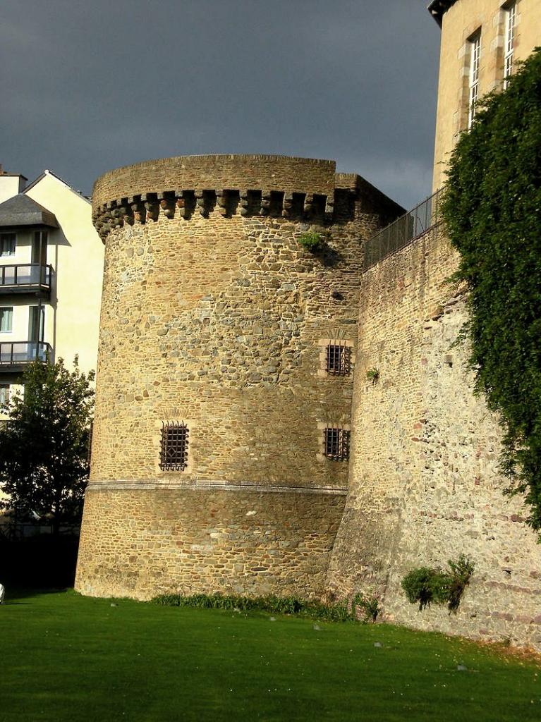 Rennes (Ille-et-Vilaine) La Tour Duchesne