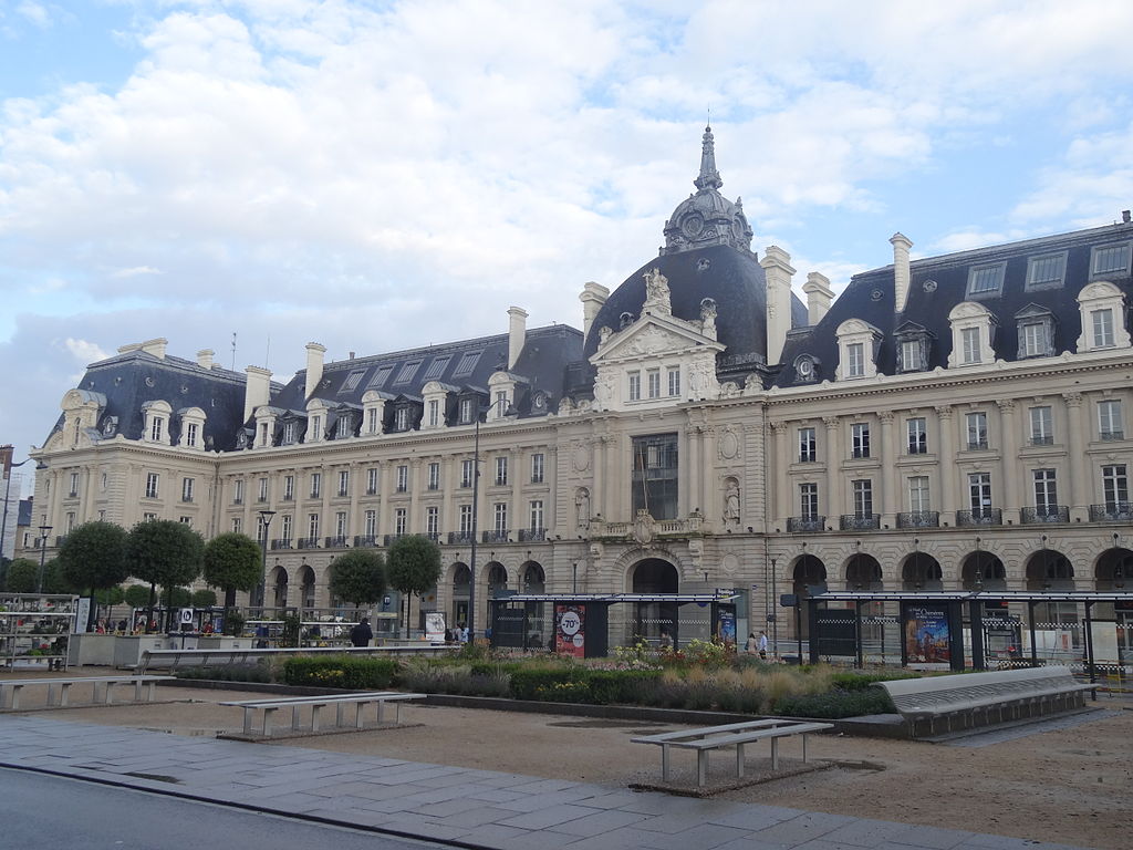 Rennes (Ille-et-Vilaine) Le Palais du Commerce