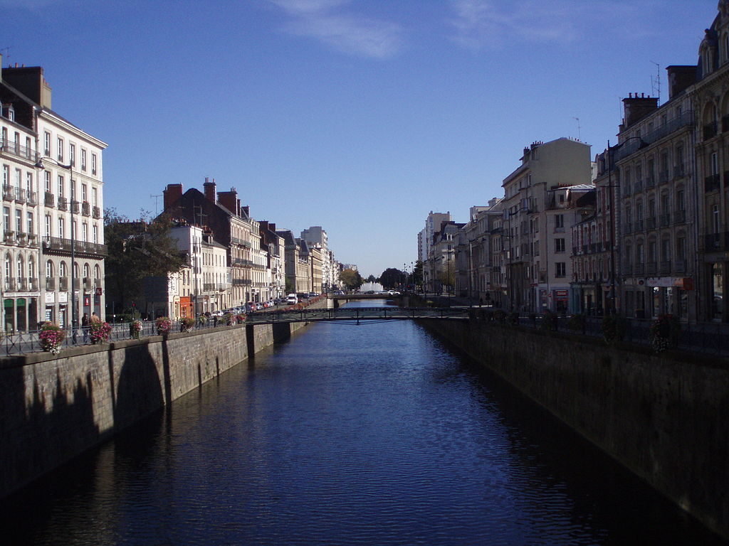 Rennes (Ille-et-Vilaine) Les quais canalisés de la Vilaine