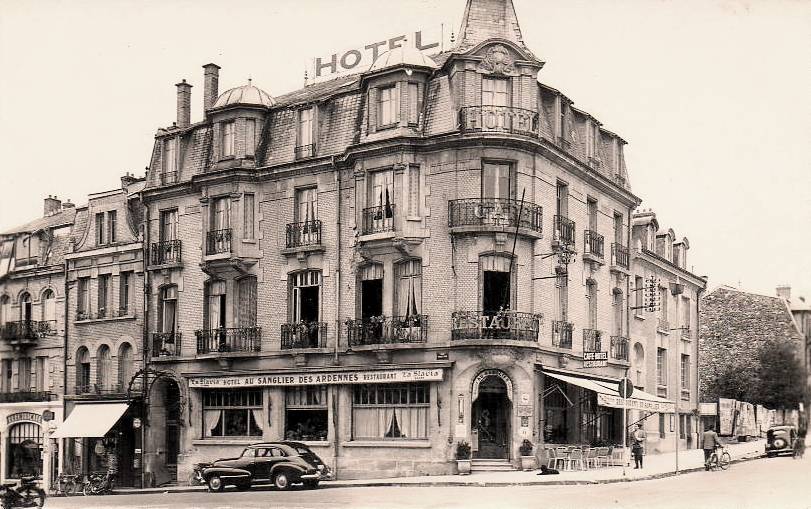 Rethel (08) L'hôtel du Sanglier des Ardennes CPA