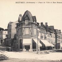 Rethel (08) La Place de Ville CPA