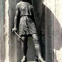 Robert IV dit le Fort, statue d'Angers