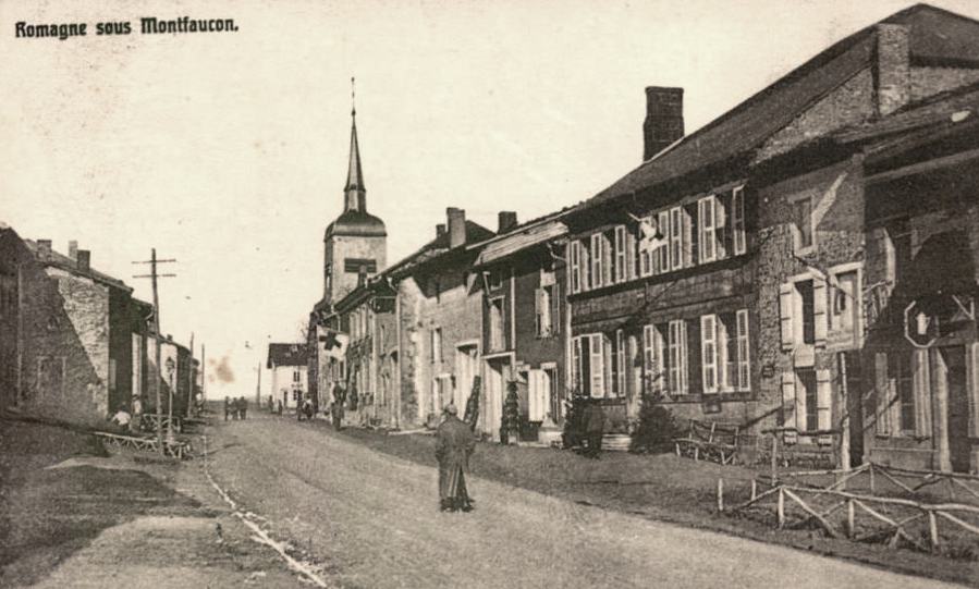 Romagne-sous-Montfaucon (Meuse) 1914-1918, rue de l'église CPA