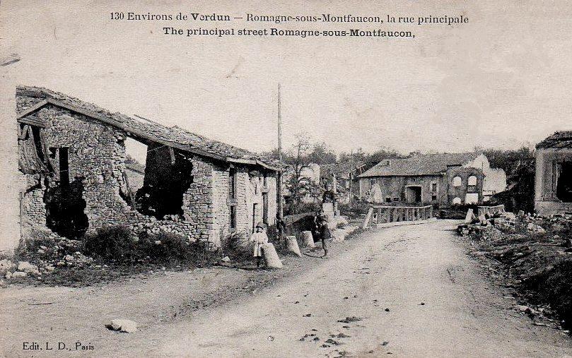 Romagne-sous-Montfaucon (Meuse) 1914-1918 ruines rue principale CPA