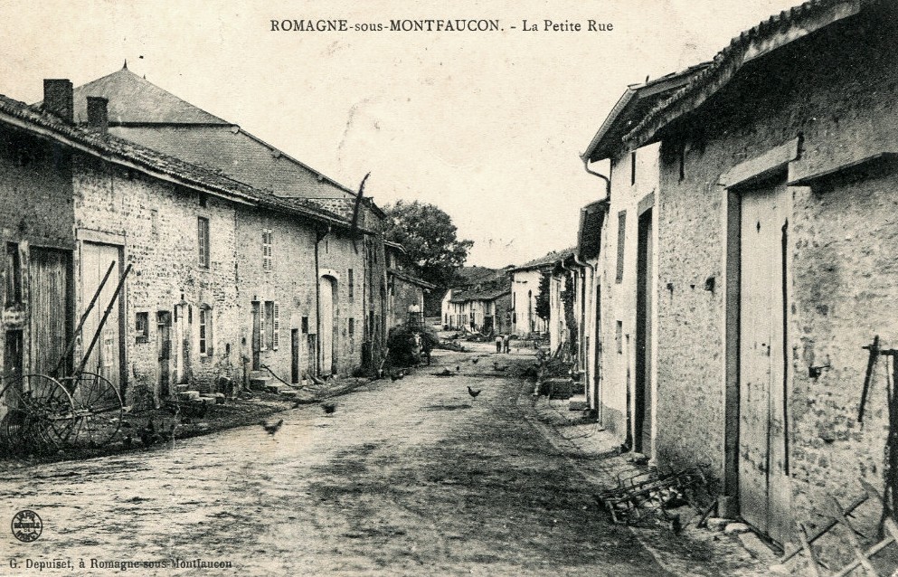 Romagne-sous-Montfaucon (Meuse)  La petite rue CPA