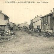 Romagne-sous-Montfaucon (Meuse)  La rue du Moulin CPA