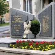 Romagne-sous-Montfaucon (Meuse) Le monument aux morts