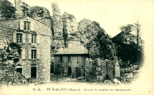 Le quartier des Baragnaudes (cpa)