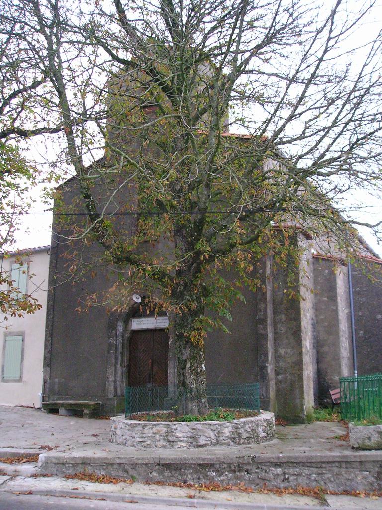 Roqueredonde (Hérault)  L'église