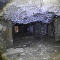 Les Gardies, caves à fromage