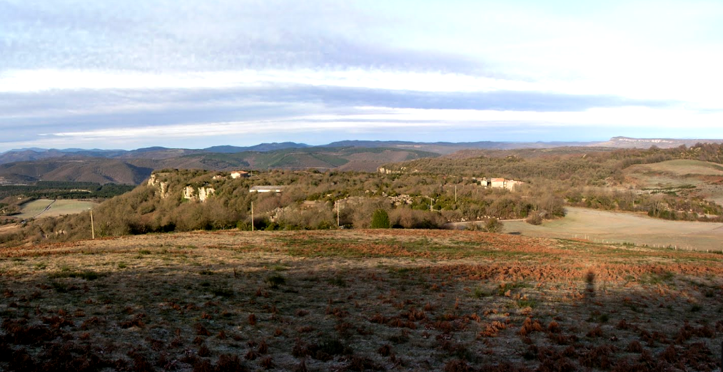 Roqueredonde (Hérault) Les Mas Fourny et Mourié en 2013