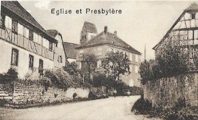 Saessolsheim 69 l eglise et le presbytere cpa