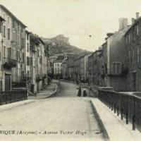 Le boulevard Victor Hugo (cpa)