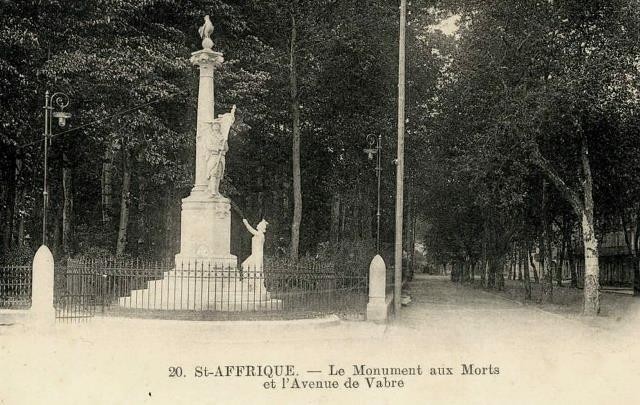 Le monument aux morts (cpa)