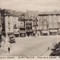 La place de la Liberté (cpa)