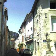 Saint-Bauzille-de-Putois (Hérault) L'église et une rue