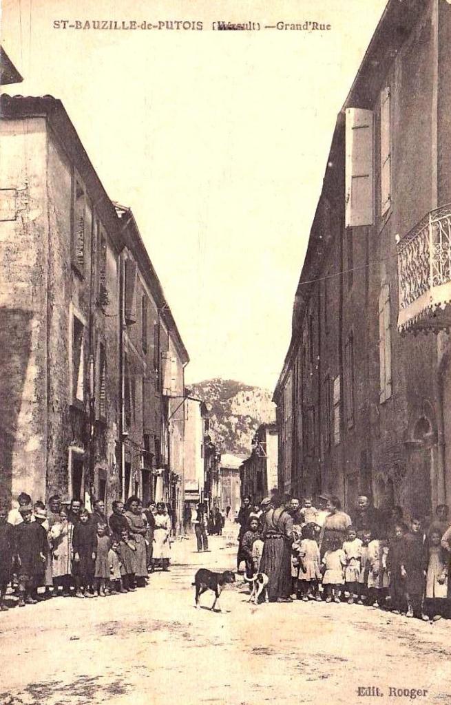 Saint-Bauzille-de-Putois (Hérault) La Grande rue CPA