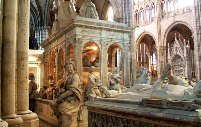 Saint denis seine saint denis la basilique interieur