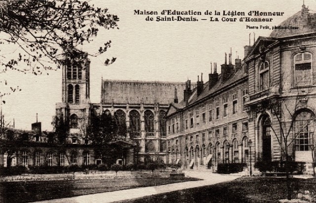 Saint denis seine saint denis la maison d education cour d honneur cpa