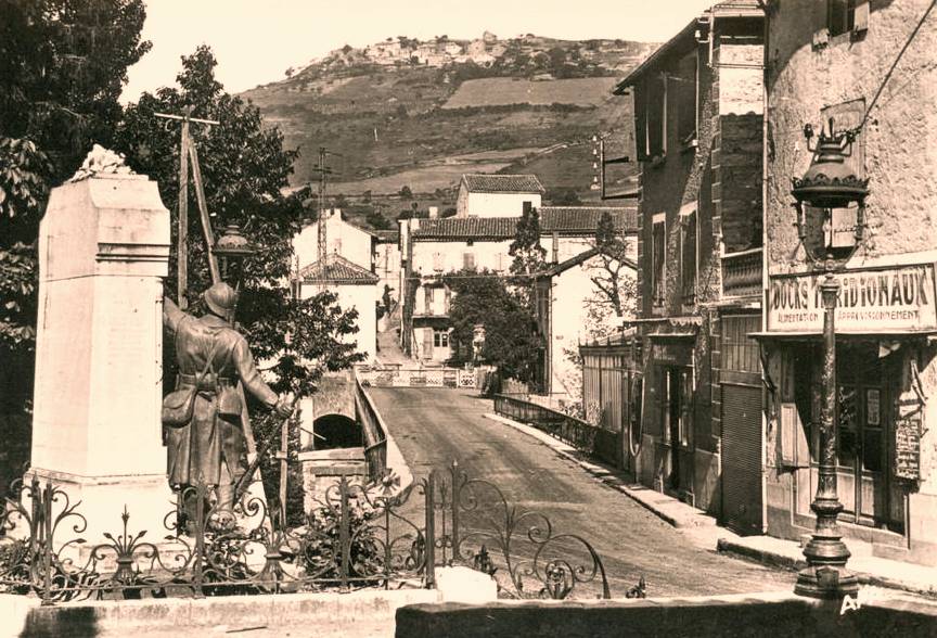 Saint-Georges-de-Luzençon (Aveyron) Mas des Campels