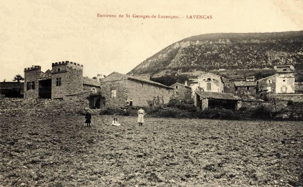 Saint-Georges-de-Luzençon (Aveyron) Lavencas