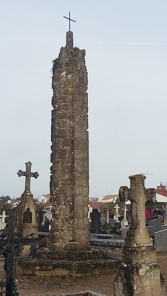 Saint-Gervais (Vendée) La croix hosannière au cimetière