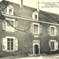 Saint-Gilles-Croix-de-Vie (Vendée) L'hôtel du Château CPA