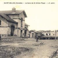 Saint-Gilles-Croix-de-Vie (Vendée) La gare CPA