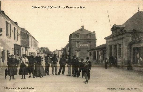 Saint-Gilles-Croix-de-Vie (Vendée) La mairie CPA