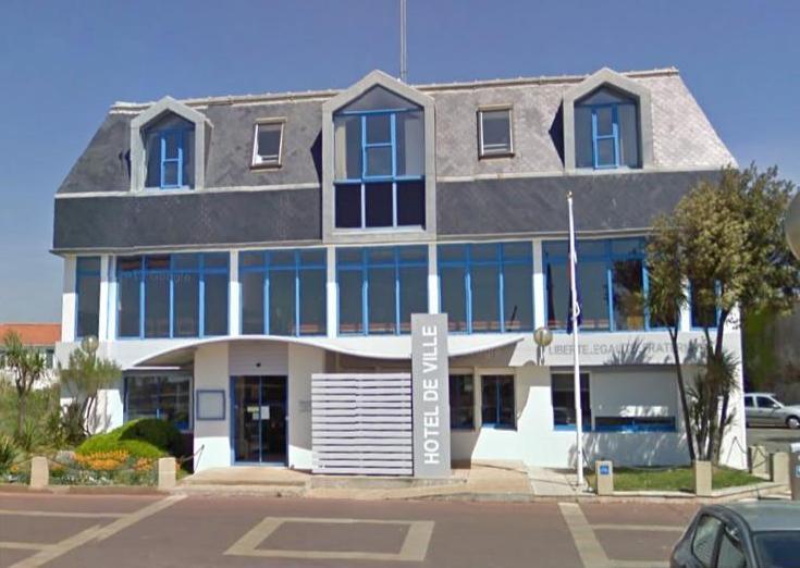Saint-Gilles-Croix-de-Vie (Vendée) La mairie en 2011